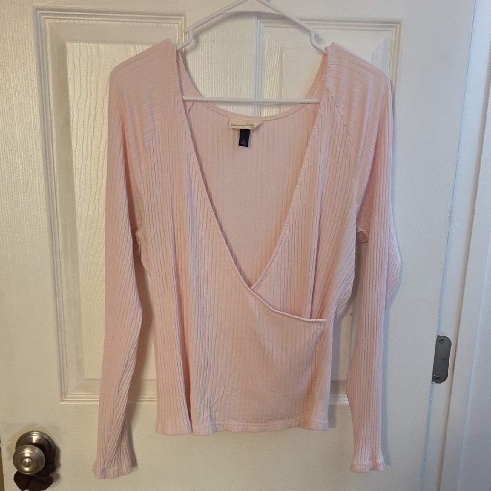 Universal Thread Light Pink Long Sleeve Top